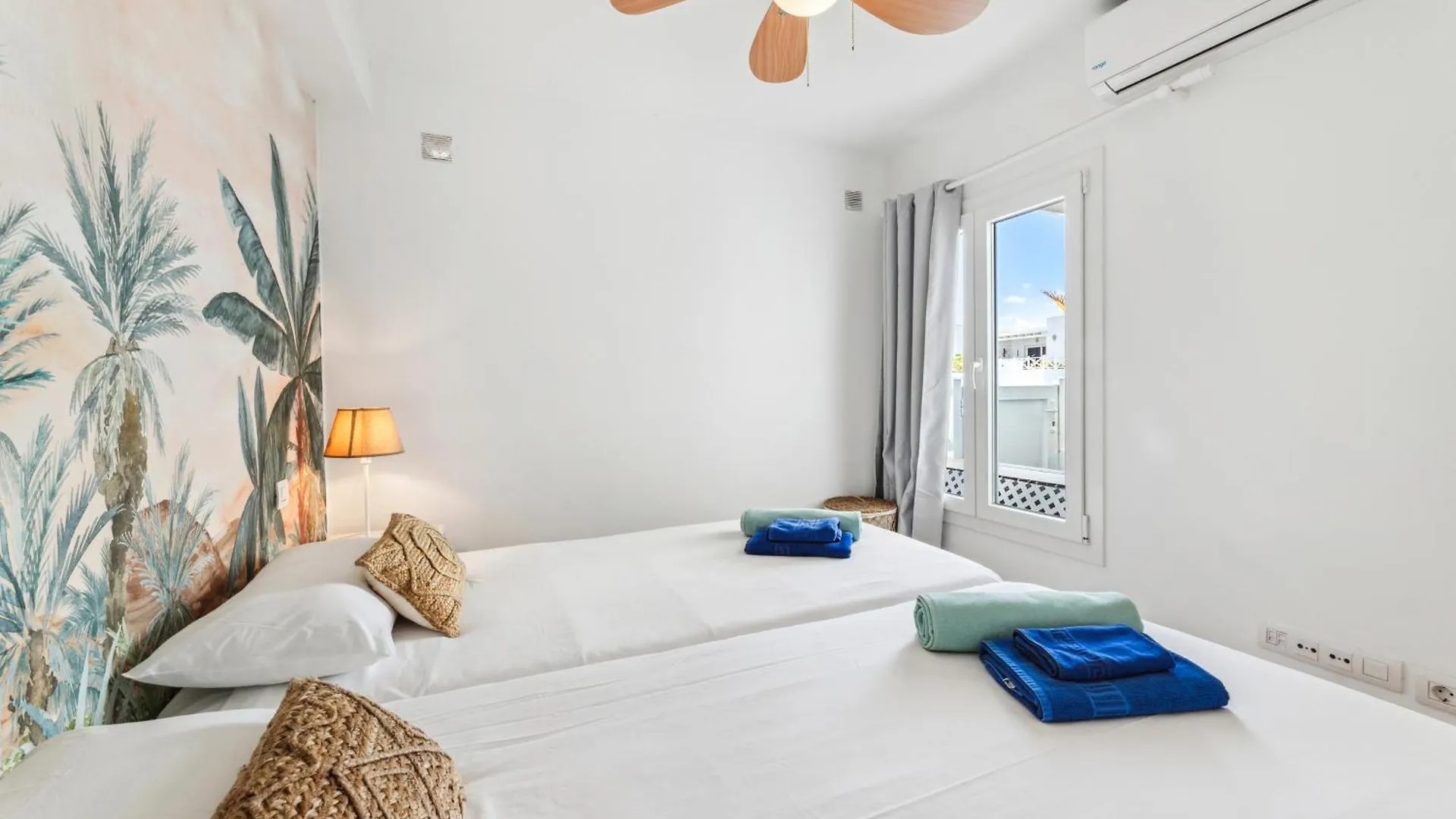 Flower Beach Suite 16 Playa Honda